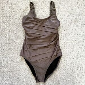 Calvin Klein Womens Metallic One Piece Swimsuit Sz 8 Copper Classic Beach Cheeky